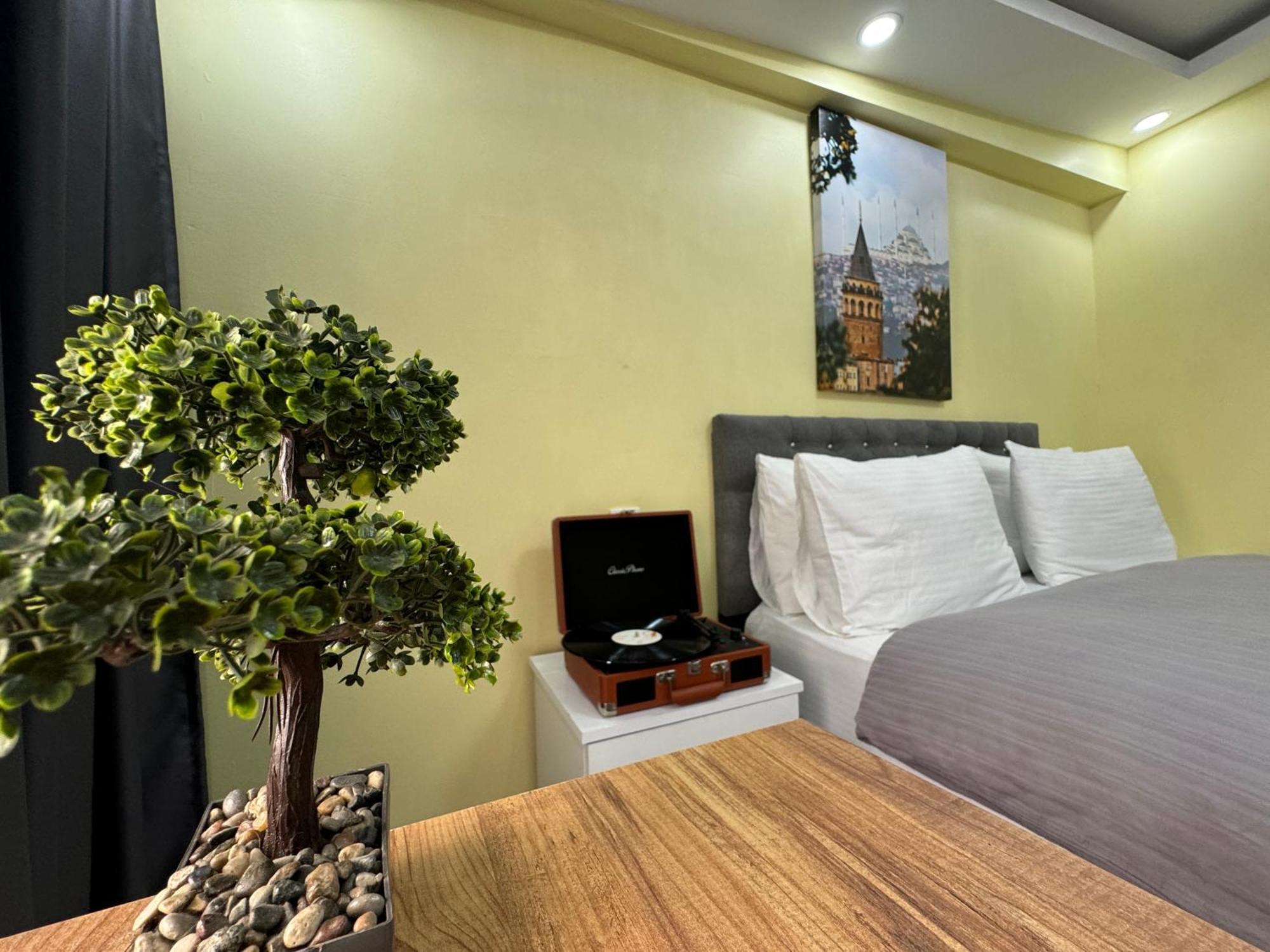 Ozer Hotel & Apartments อิสตันบูล ภายนอก รูปภาพ