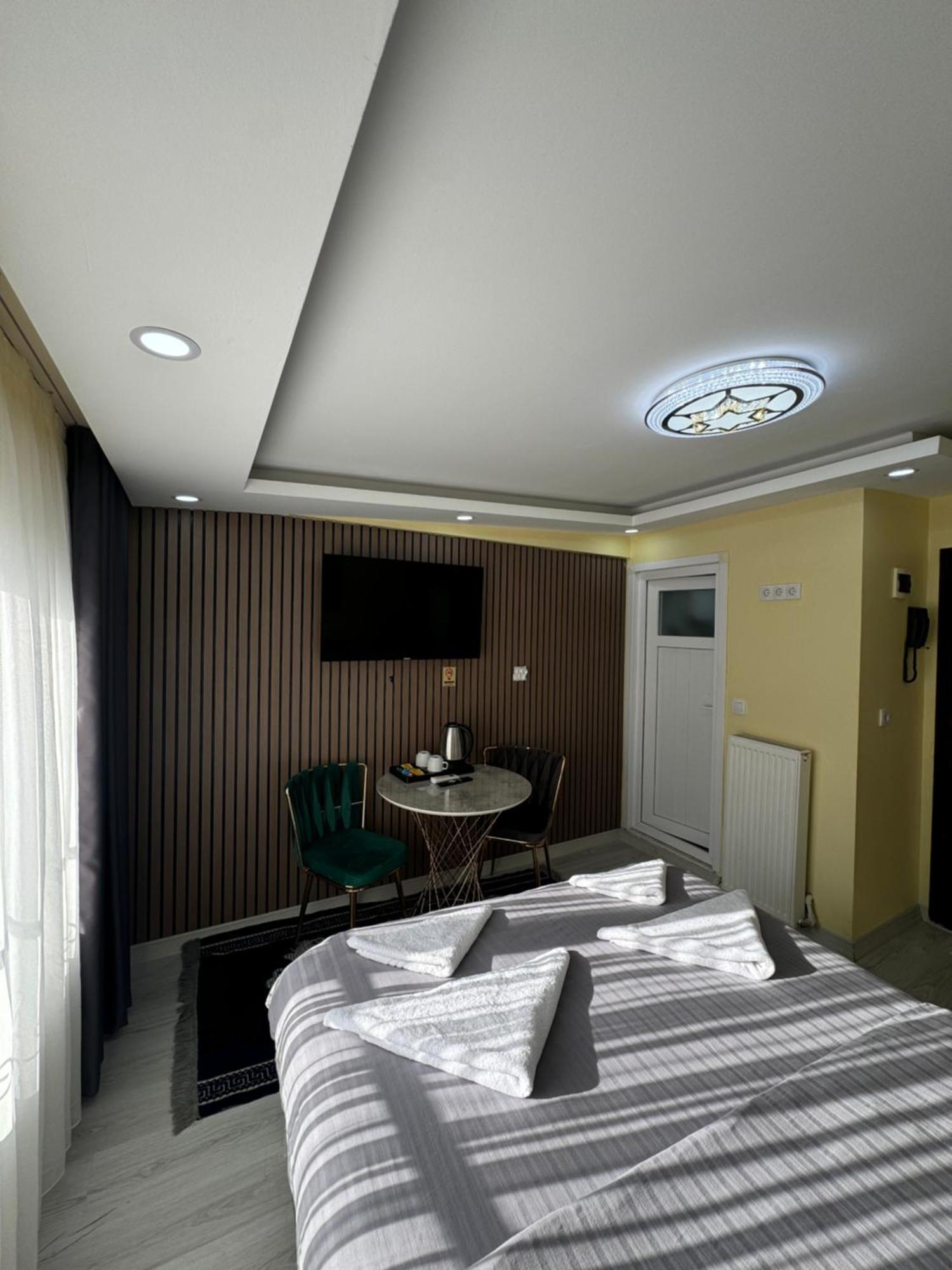 Ozer Hotel & Apartments อิสตันบูล ภายนอก รูปภาพ