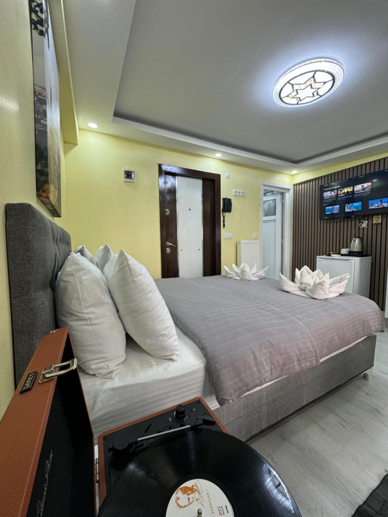 Ozer Hotel & Apartments อิสตันบูล ภายนอก รูปภาพ
