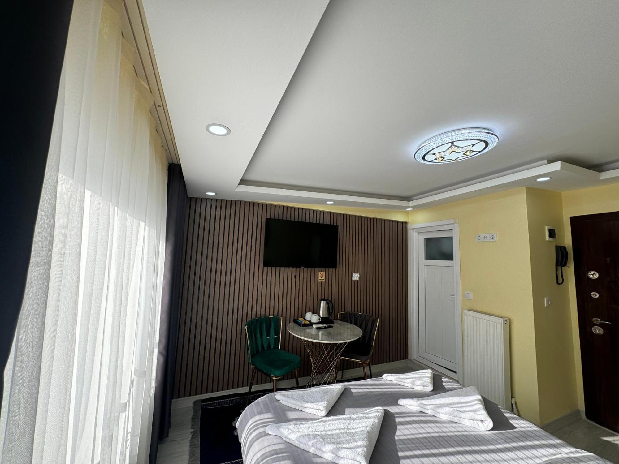 Ozer Hotel & Apartments อิสตันบูล ภายนอก รูปภาพ