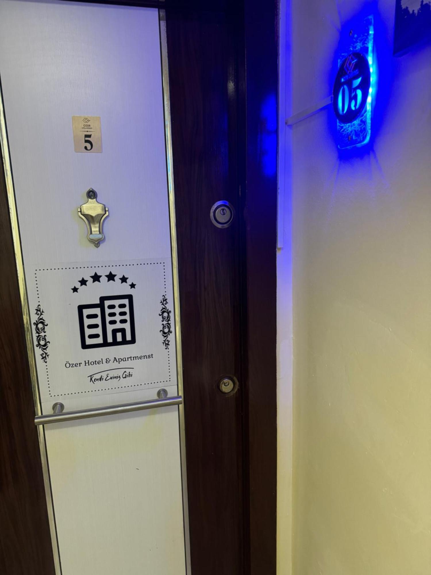 Ozer Hotel & Apartments อิสตันบูล ภายนอก รูปภาพ