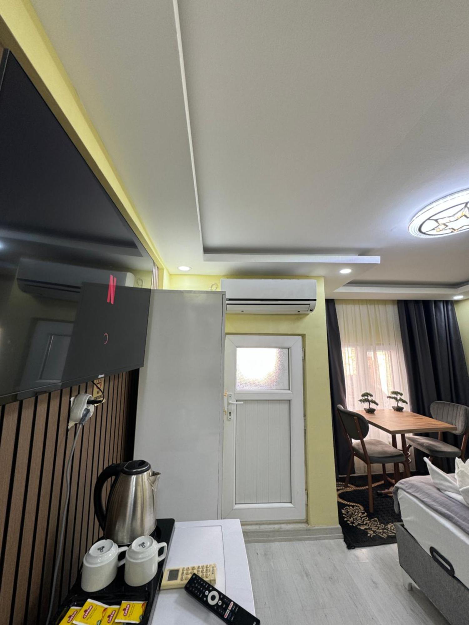 Ozer Hotel & Apartments อิสตันบูล ภายนอก รูปภาพ