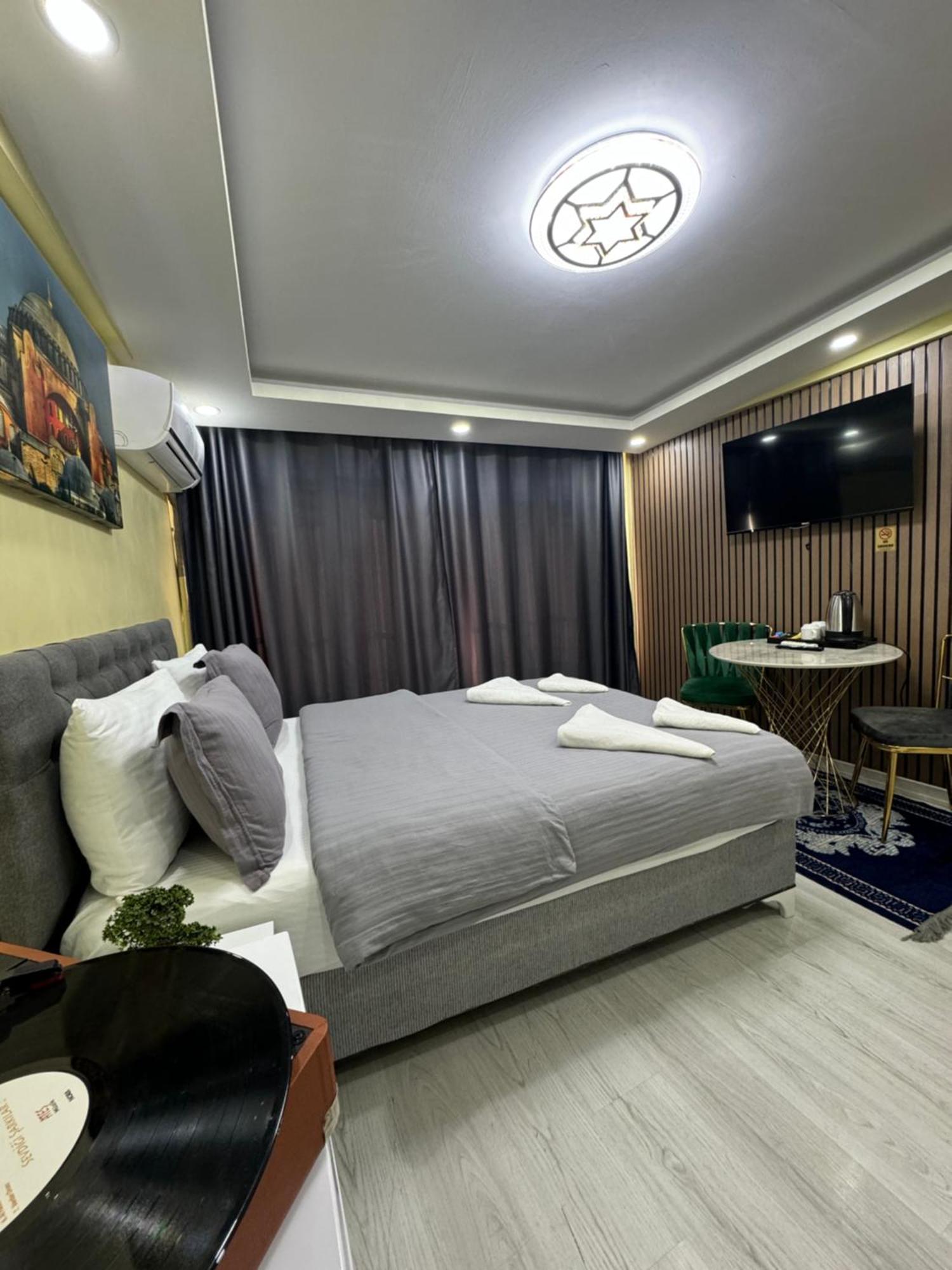 Ozer Hotel & Apartments อิสตันบูล ภายนอก รูปภาพ