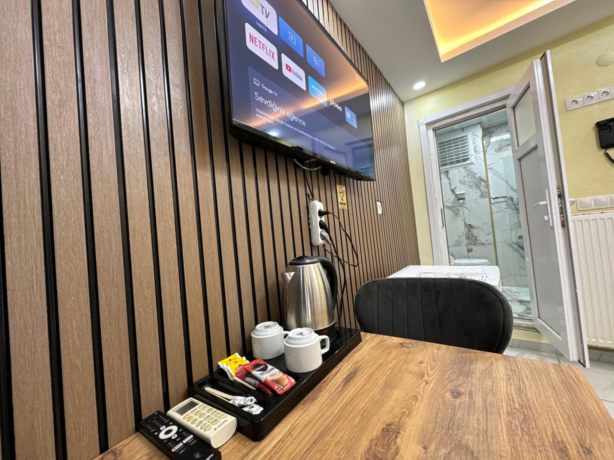 Ozer Hotel & Apartments อิสตันบูล ภายนอก รูปภาพ