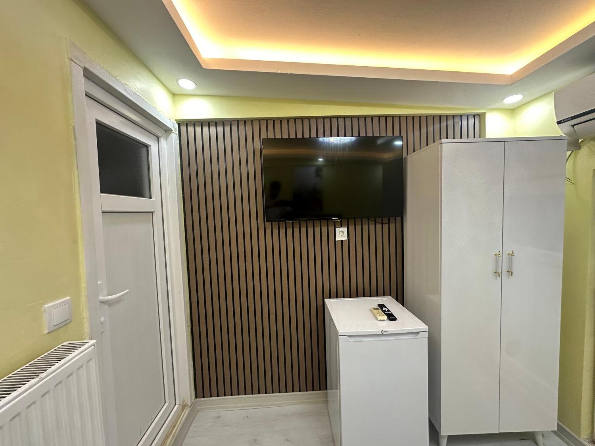 Ozer Hotel & Apartments อิสตันบูล ภายนอก รูปภาพ
