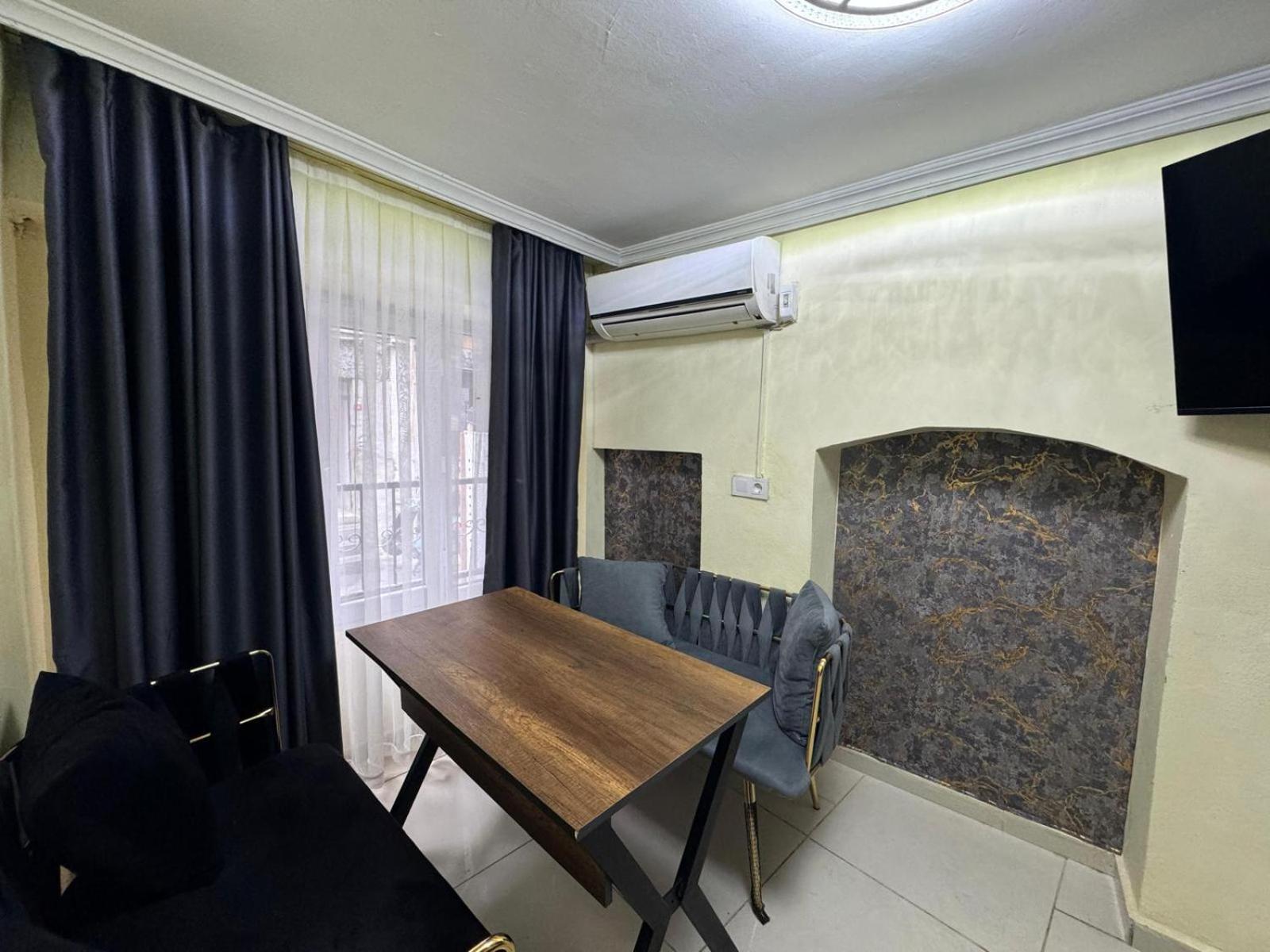Ozer Hotel & Apartments อิสตันบูล ภายนอก รูปภาพ