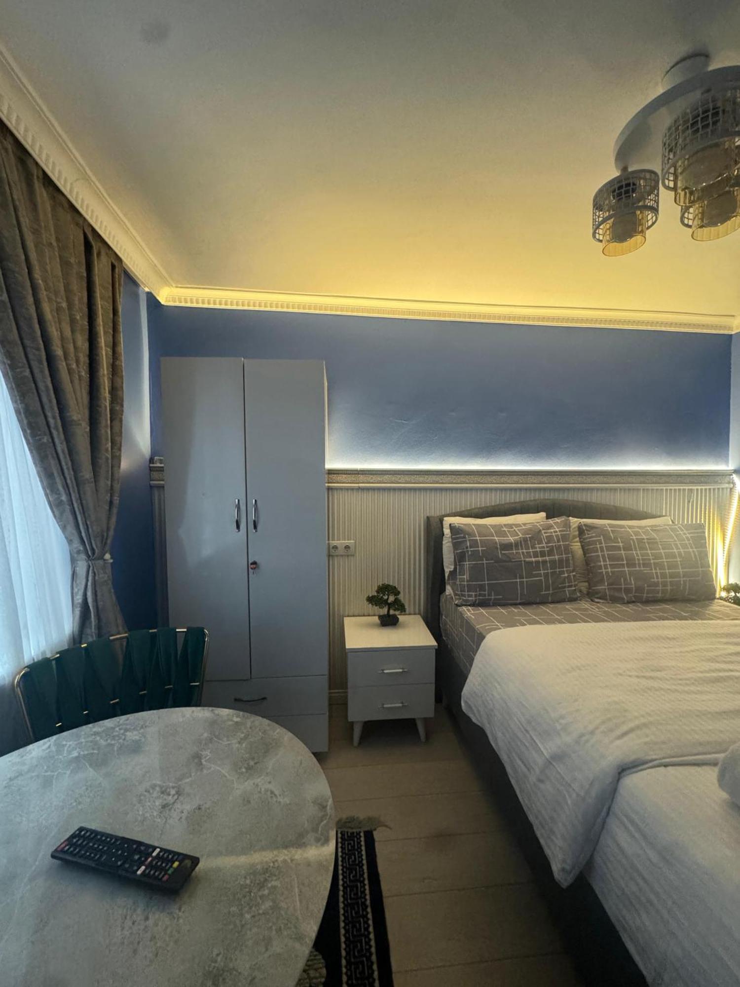 Ozer Hotel & Apartments อิสตันบูล ภายนอก รูปภาพ